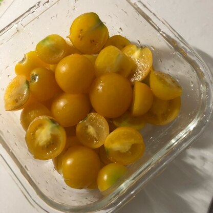 黄色のミニトマトで作りました☆美味しくいただきました(^_^)